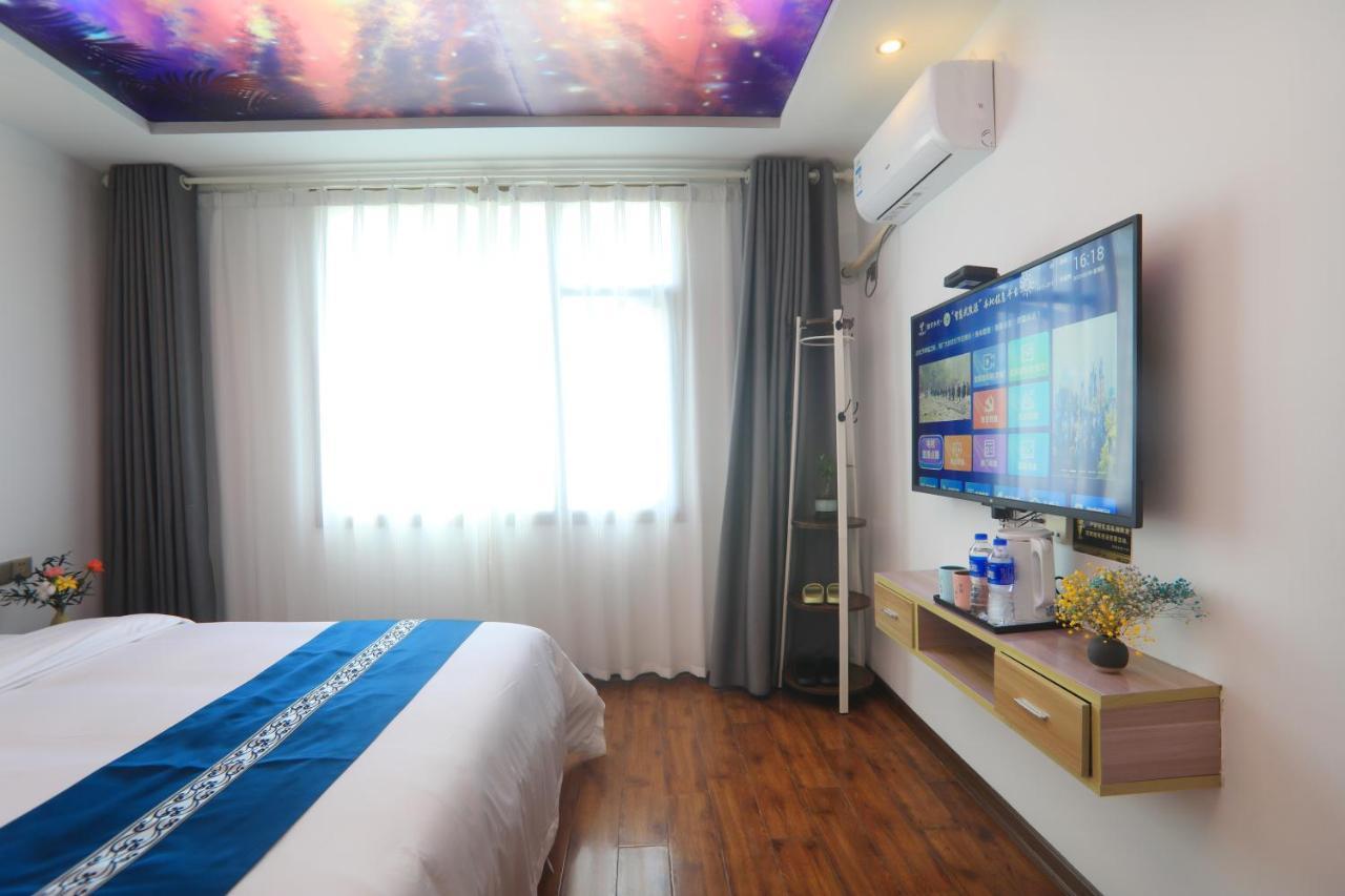 Yijingju Humanistic Inn Жангжиаже Екстериор снимка