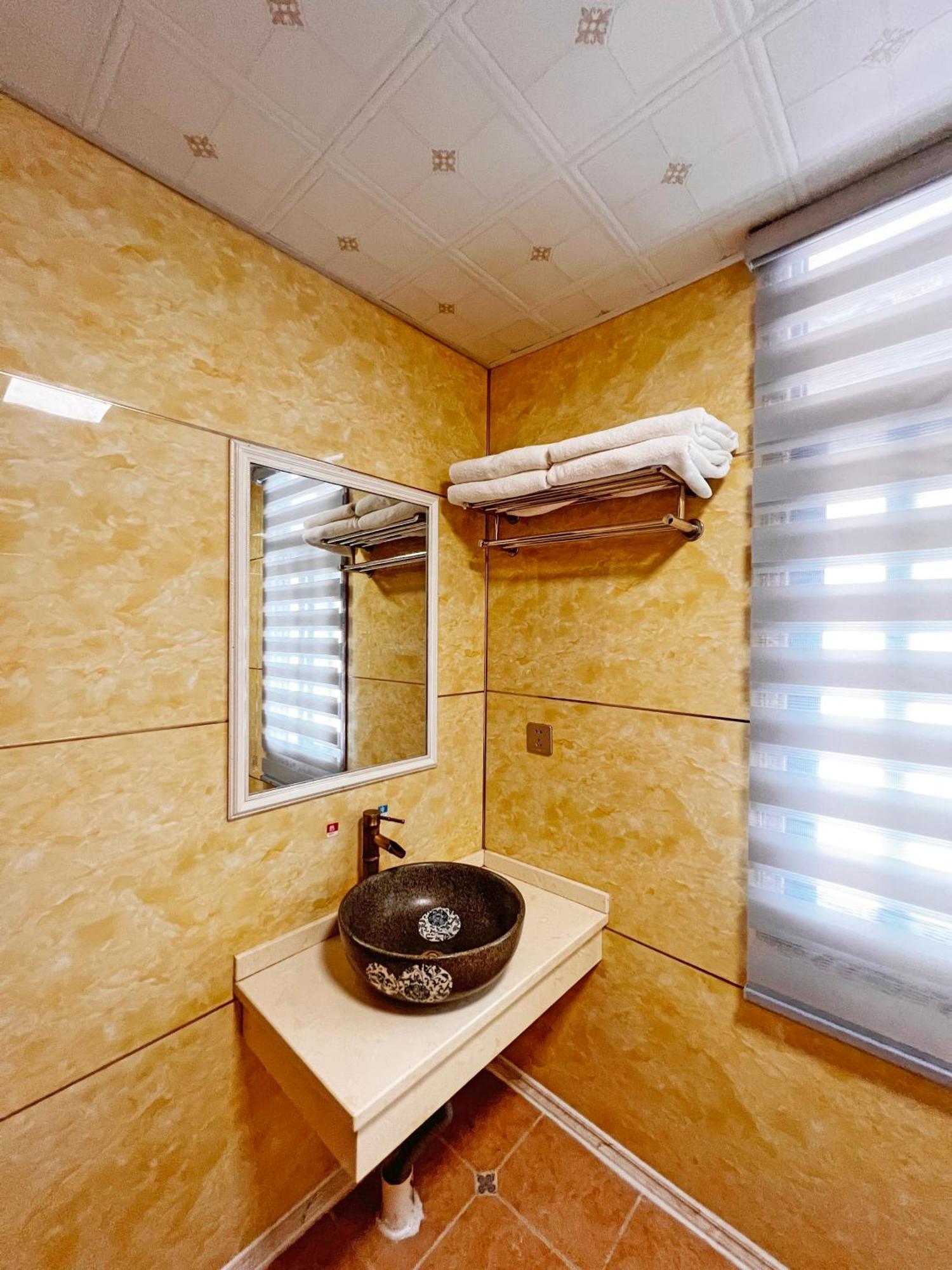 Yijingju Humanistic Inn Жангжиаже Екстериор снимка